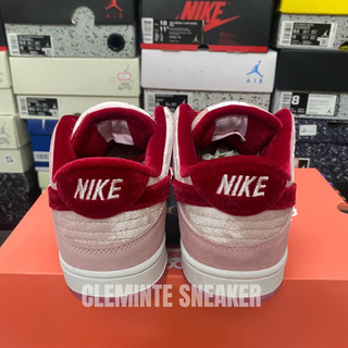 Giày SB DUNK LOW STRANGE LOVE