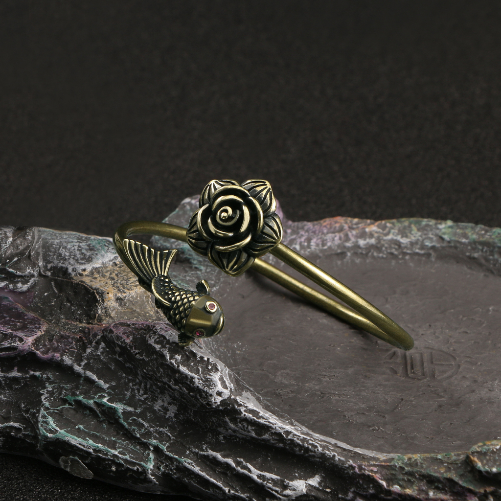 Vòng tay đồng thau phong cách cổ điển - Đi kèm hộp đưng thư pháp