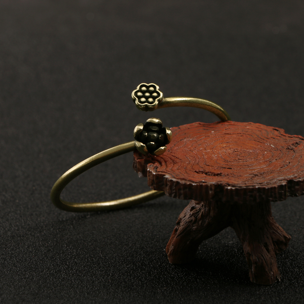 Vòng tay đồng thau phong cách cổ điển - Đi kèm hộp đưng thư pháp