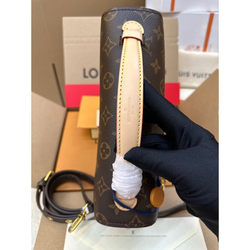 TÚI LV POTCHETTE METIS DA BÒ