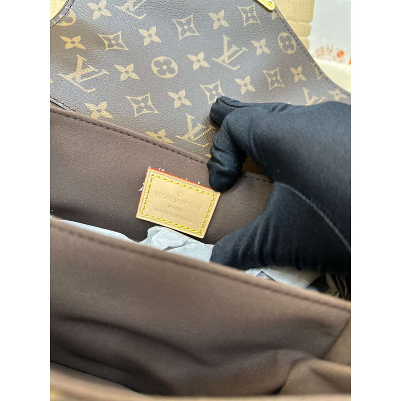 TÚI LV POTCHETTE METIS DA BÒ