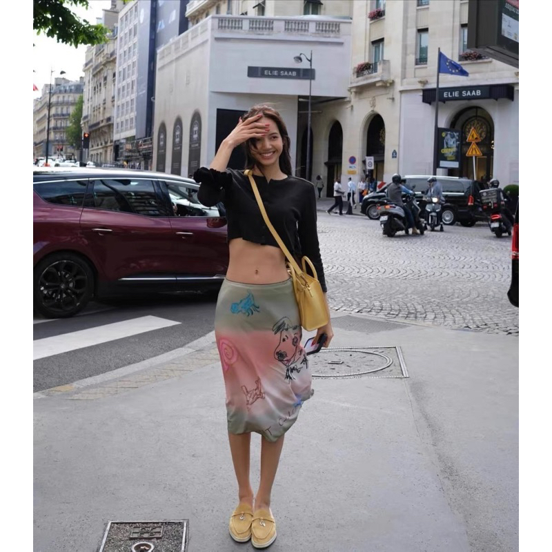 Lisa Cùng Phong Cách Y2K Chân Váy Dài Ôm Vừa Vặn Eo Vừa Vặn Thời Trang Đường Phố Mùa Hè Màu Gradient Millennium