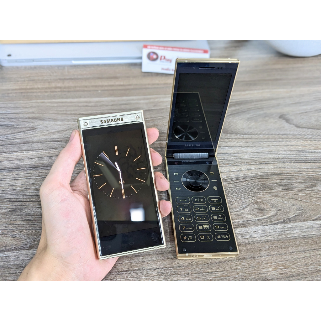 Điện thoại Samsung W2018 6G-64GB Snapdragon 835 Gold 2 màn hình Gập đẳng cấp - Playmobile