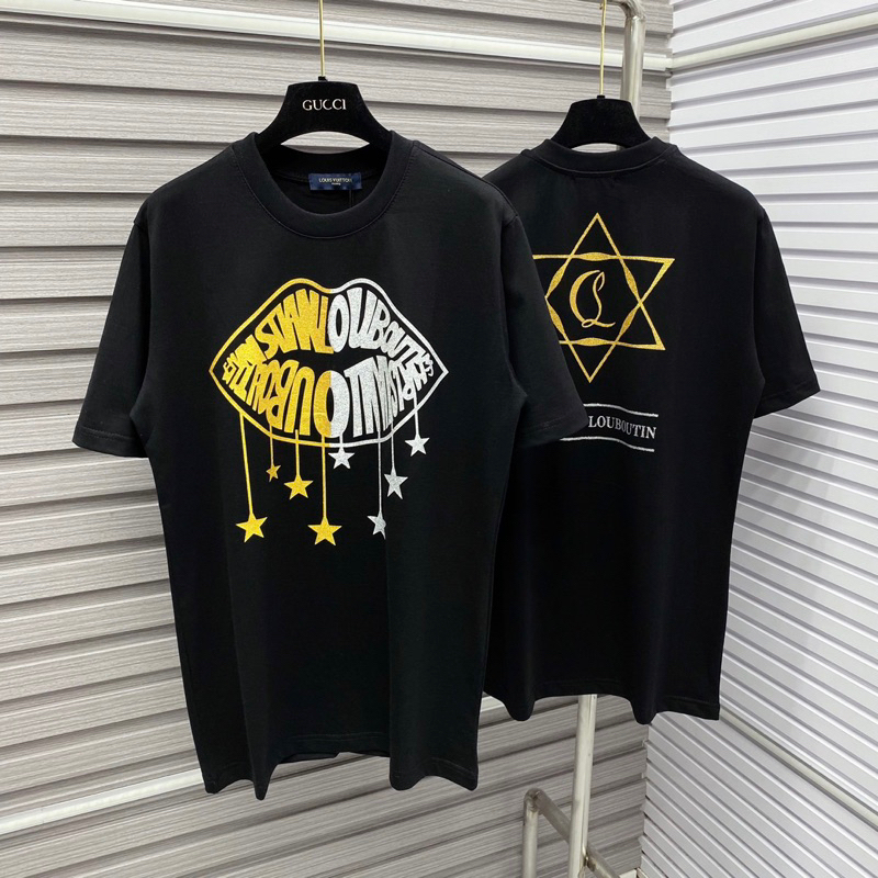 Áo Phông Nam Nữ In Chữ Louboutin Môi Sao Kim Tuyến Nhũ Bạc Vàng Hai Mặt - Áo Cộc Tay Siêu Cấp Dafnh Cho Các Boy Phố