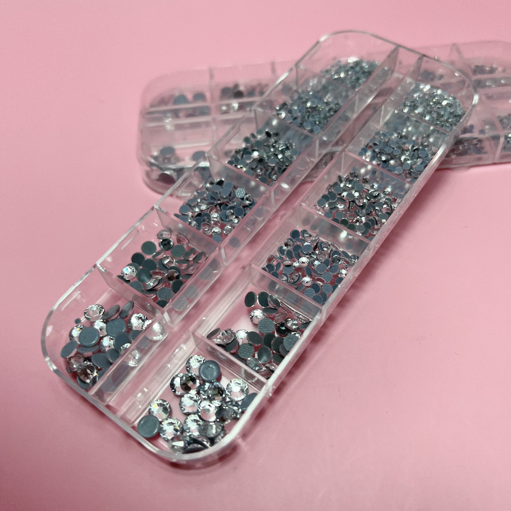 Đá Gắn Móng, Đính Nail  Mix Size, Sáng Bền, Không Bóng Chân