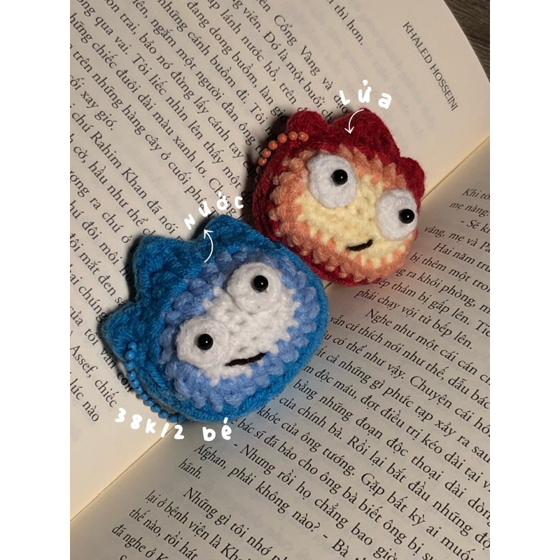 Móc khoá len Ember và Wade