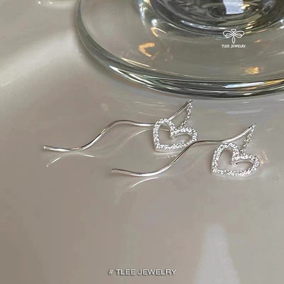 Khuyên tai bạc nữ TLEE, bông tai tua tim phay cát lấp lánh TLEE JEWELRY B0532