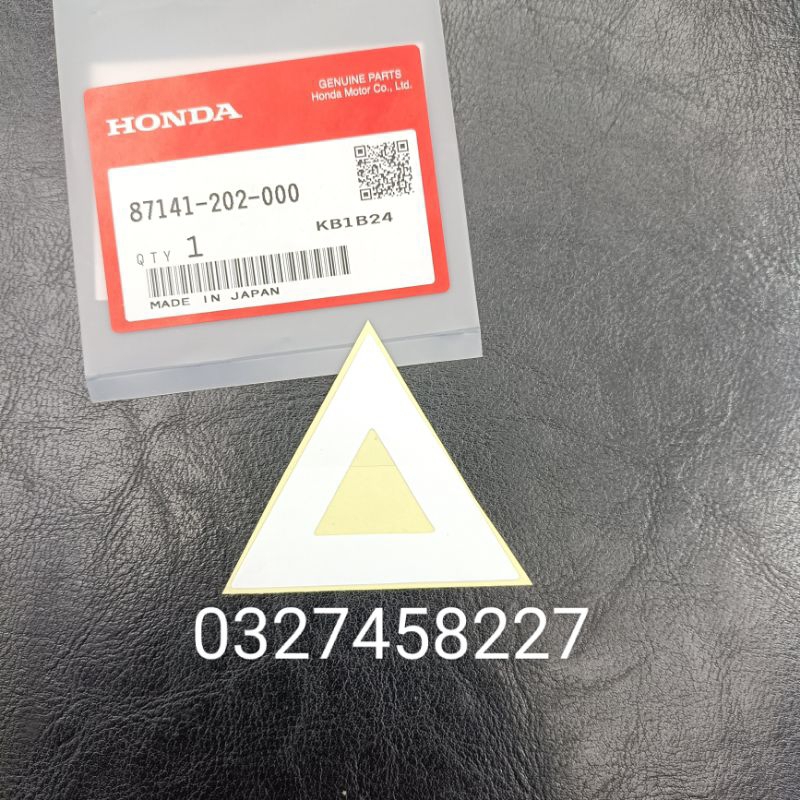 Tem tam giác dán nhựa dè đuôi sau xe máy Honda zin