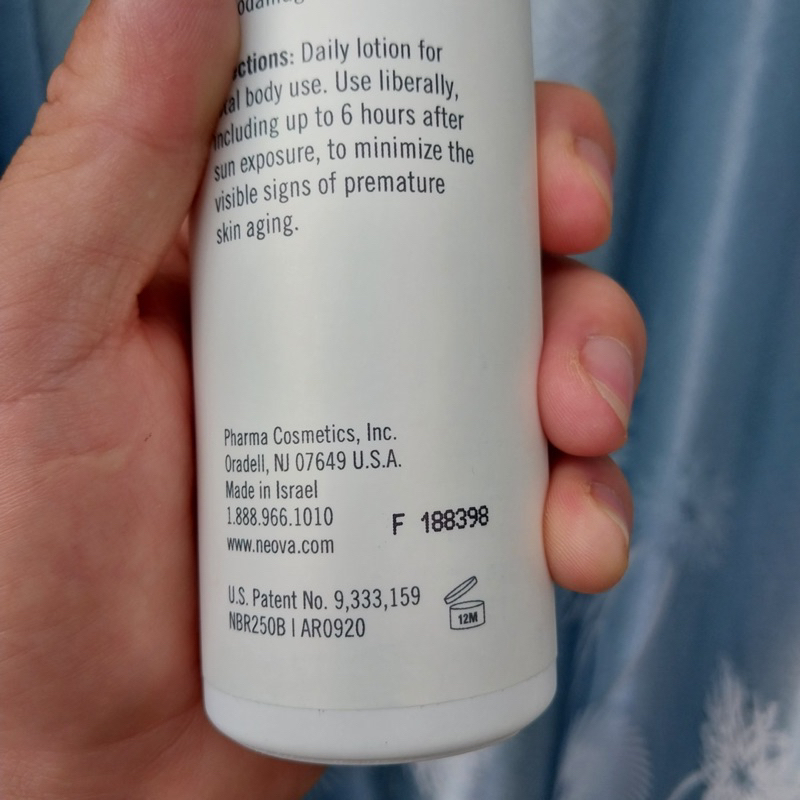 Kem phục hồi da cháy nắng NEOVA Body Repair Daily Lotion 250ml
