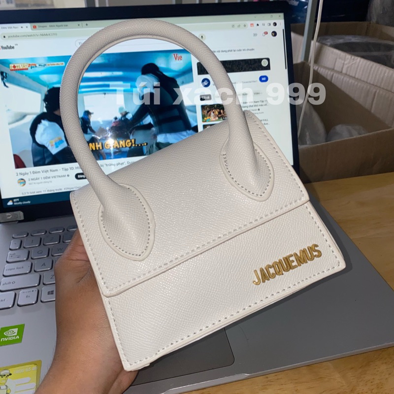 Túi xách mini cầm tay đeo chéo chữ IN NỔI Jacquemus size 14cm da sướt thời trang hot girl sang chảnh