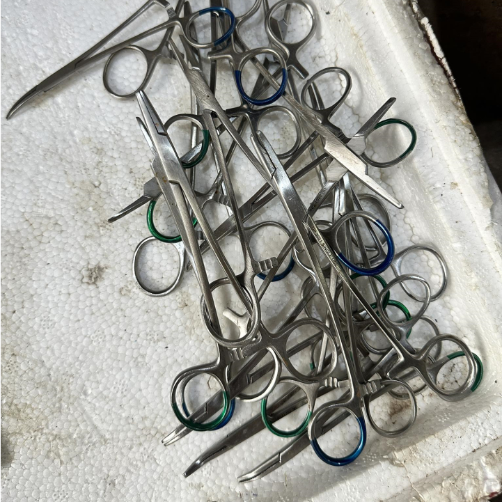 Banh nhíp kéo hàng bãi tồn kho thanh lý theo ký