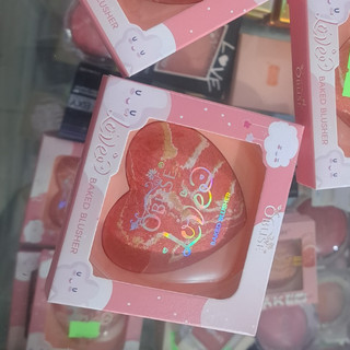 Phấn má obuse hình trái tim