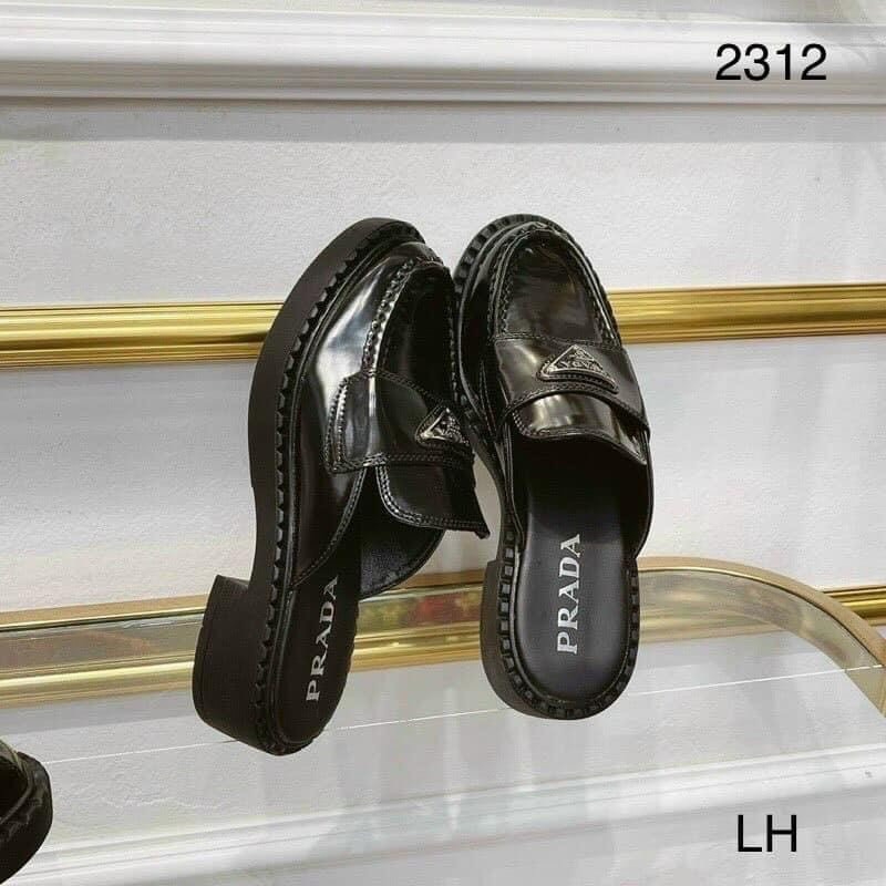 GIÀY SỤC NỮ PRADA DA BÓNG KIỂU DÁNG THỜI TRANG ĐẾ CAO 5 PHÂN