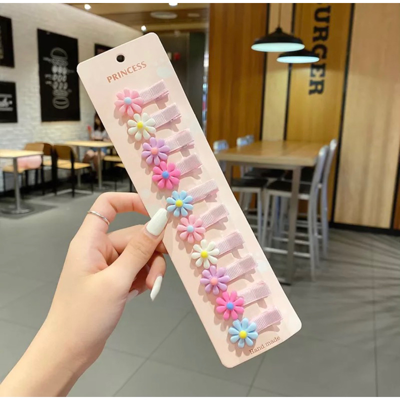 Sét cặp tóc xinh xắn cho bé gái