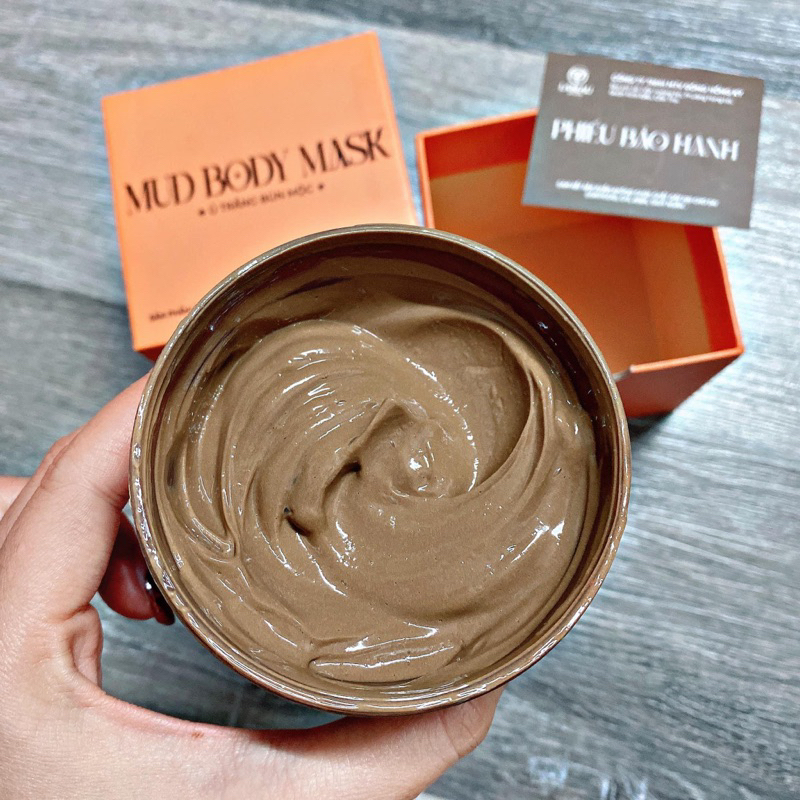 Body Mask Ủ Trắng Bùn Mộc LàBeau