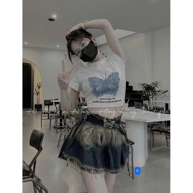 Áo thun croptop tay ngắn đính vải jeans tua rua