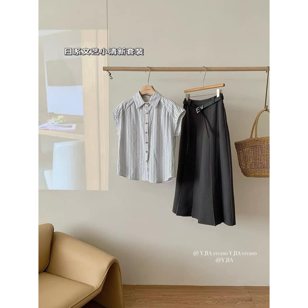 Chân váy xếp ly dáng dài kèm đai chất ruby - Retrostyle - Chanvay2955_P6K15