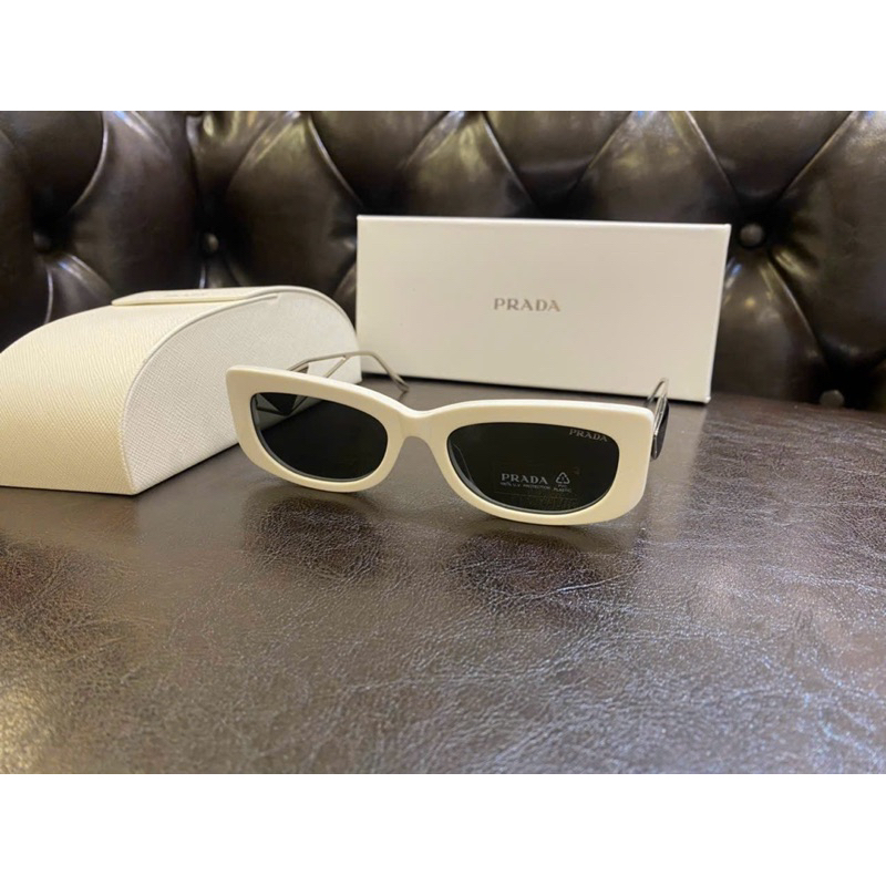 Kính mắt thời trang logo tam giác pra* cao cấp fullbox