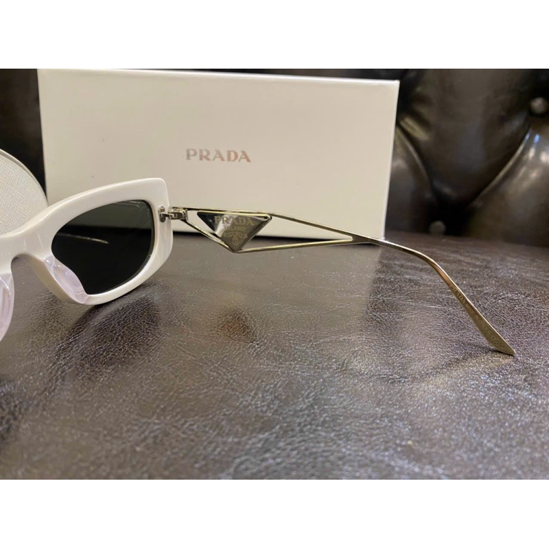 Kính mắt thời trang logo tam giác pra* cao cấp fullbox