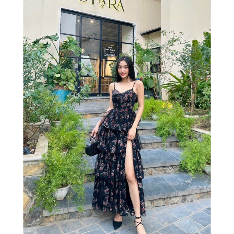 Đầm maxi đi biển TRIPBLE T DRESS voan hoa xinh xẻ đùi xếp tầng -Free size dưới 54kg