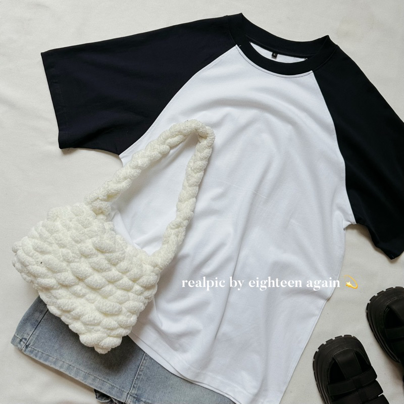 Áo thun Raglan Oversize Shirt - Eighteen Again