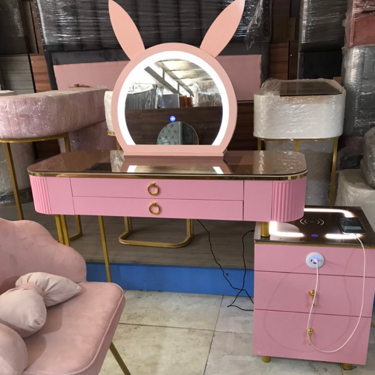 Bàn trang điểm thông minh, bàn phấn thông minh có loa sạc đèn đủ bộ cả ghế và gương tai thỏ dễ thương  - TN23