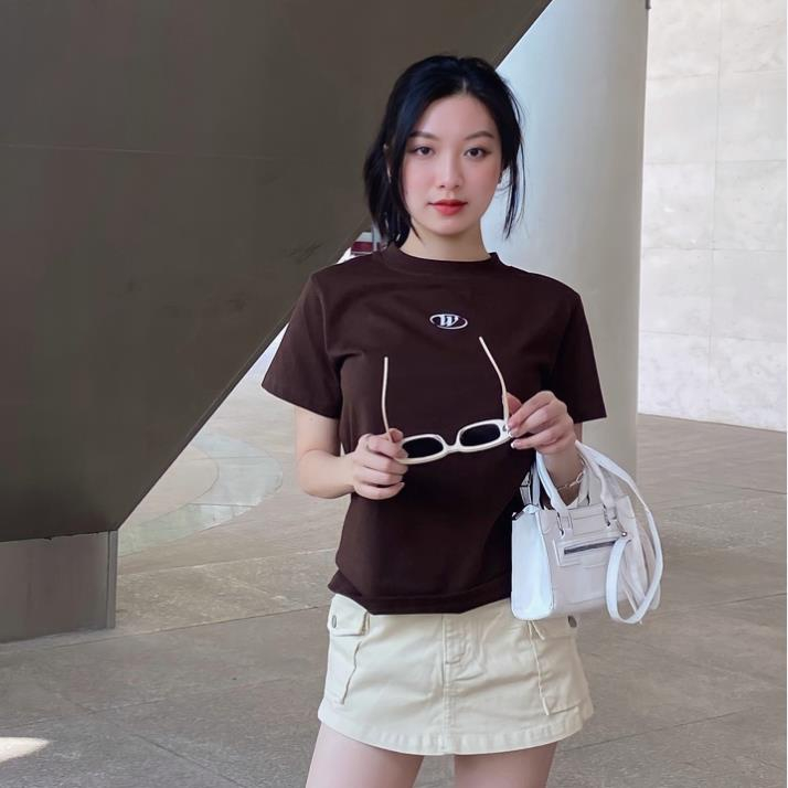 Áo thun baby tee LOGO W cotton 100% thêu chữ W,Áo baby tee Whattowear Seller.localbrand