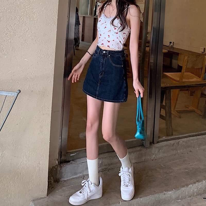 Chân váy ngẫu nhiên