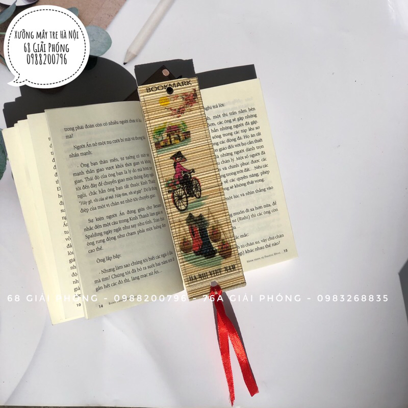 Bookmark đánh dấu trang sách chất liệu mành tre hình ảnh cô gái cảnh đồng quê Việt Nam