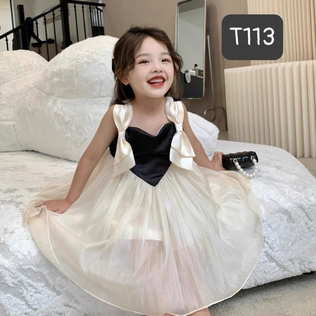 T113 Váy tơ điểm nơ 2 vai cho bé