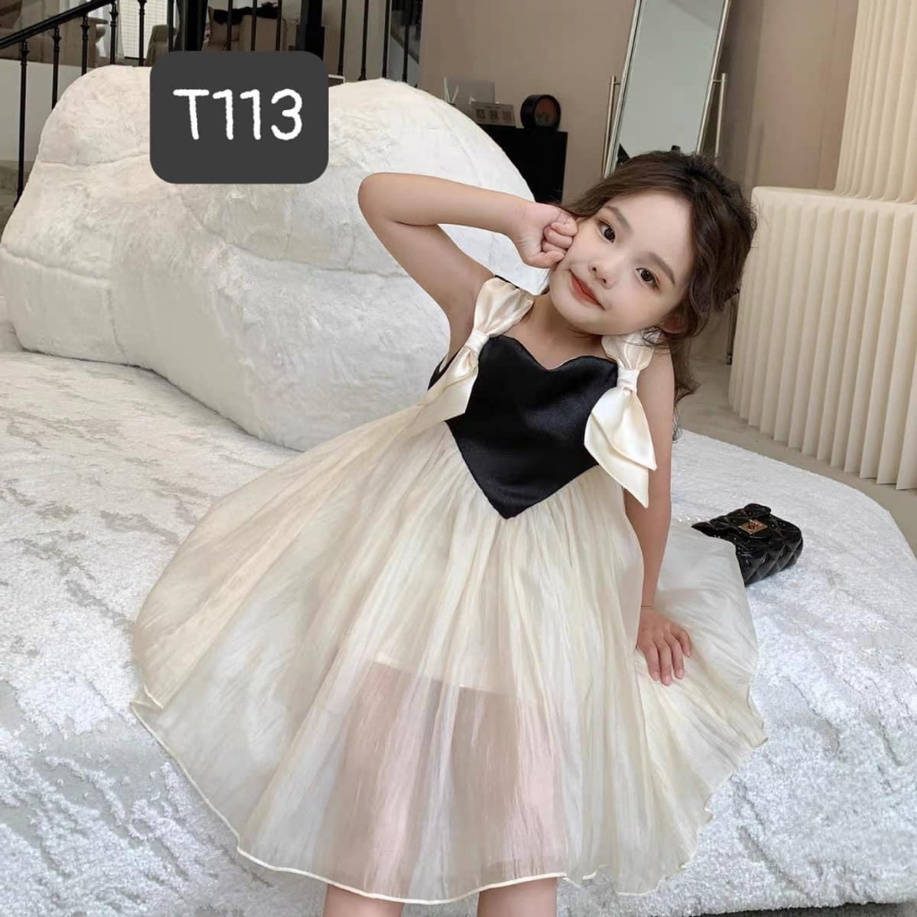 T113 Váy tơ điểm nơ 2 vai cho bé