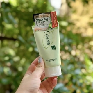 Sữa rửa mặt trà xanh Nhật Bản