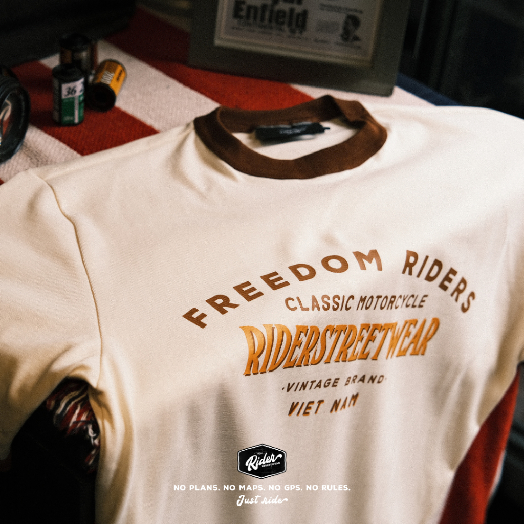 Áo thun Freedom Riders Tee phối bo viền cổ điển dành cho nam nữ - Rider Streetwear