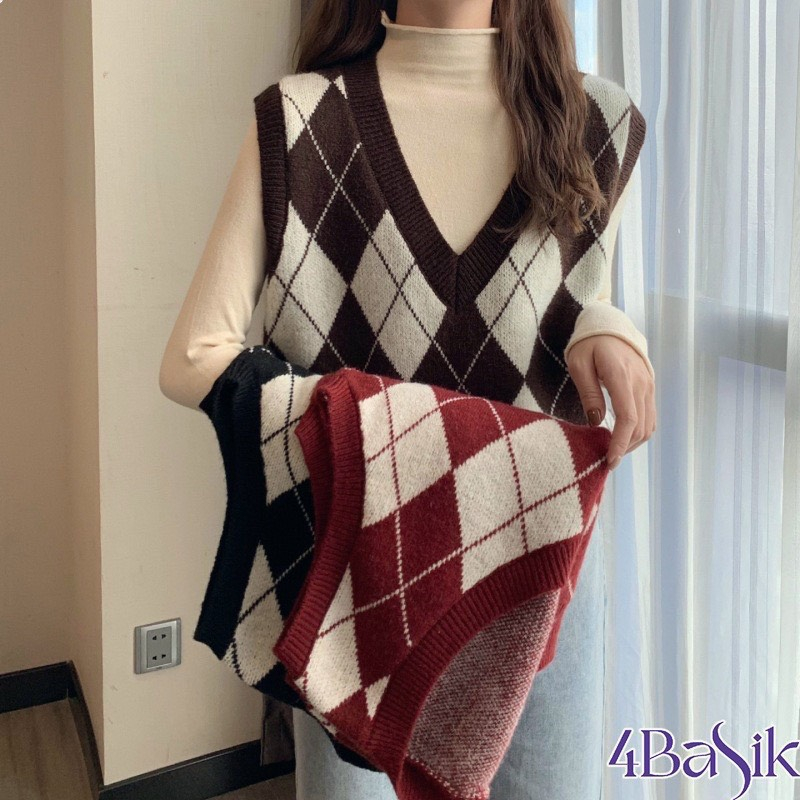 Áo gile len nữ hoạ tiết kẻ caro  247plus - AogiletramA85_P6K14