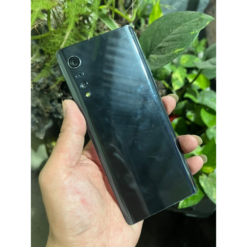 Điện thoại lg venved giá giẻ