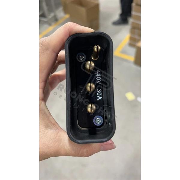 GIẮC CẮM 3 PHA 30A 250V 37010-10870 NICHIYU - Electric forklift Charging Plug 30A 250V 37010-10870 NICHIYU 440V 30A