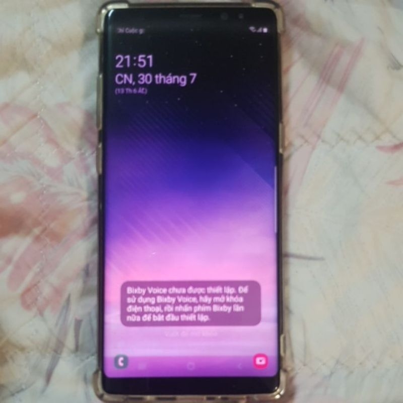 Bán điện thoại màu xanh, samsung note 8, cũ, 2 sim, hình thức đẹp, màn ám chút.