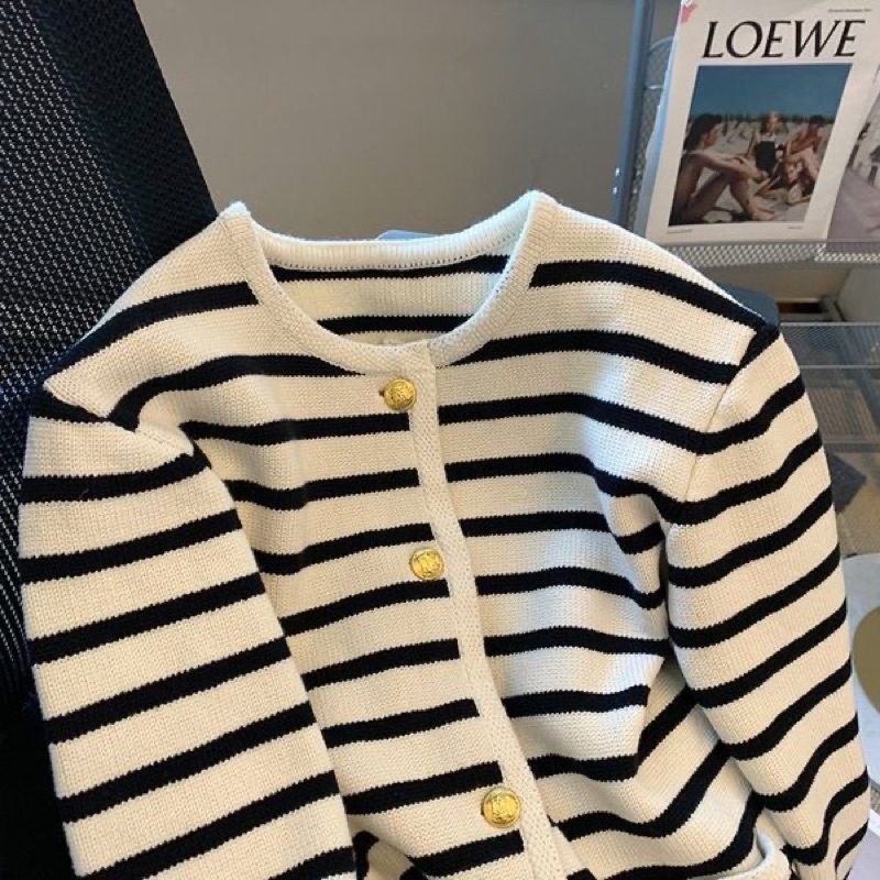 Áo khoác len cadigan sọc kẻ ngang