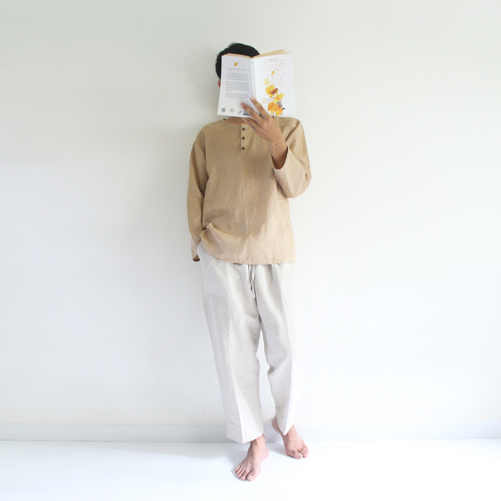 Áo linen nam tay dài ráp vai cổ xẻ trụ cài nút - SHIRT No.5 - by Tháng Năm