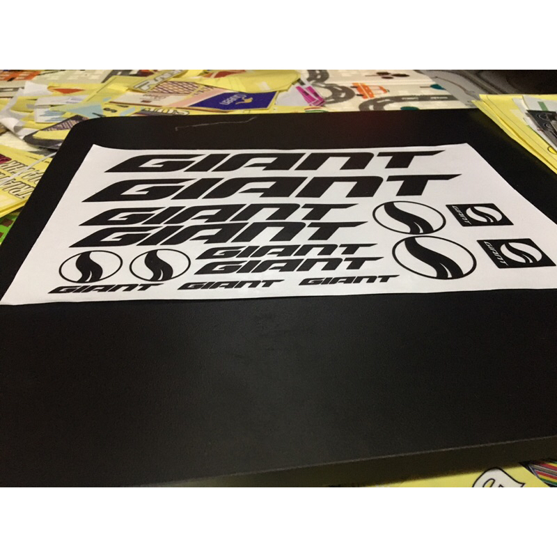 decal xe đạp Giant