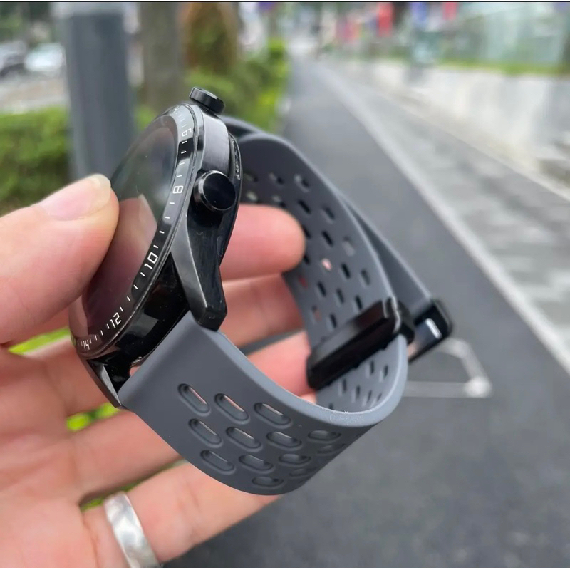 DÂY ĐEO ĐỒNG HỒ THÔNG MINH_Dây silicone đục lỗ đồng hồ thông minh 20mm 22mm