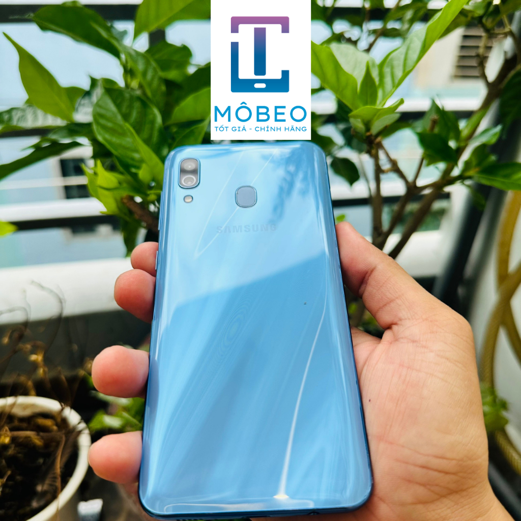 Điện thoại SamSung A20 3/32Gb - Cũ