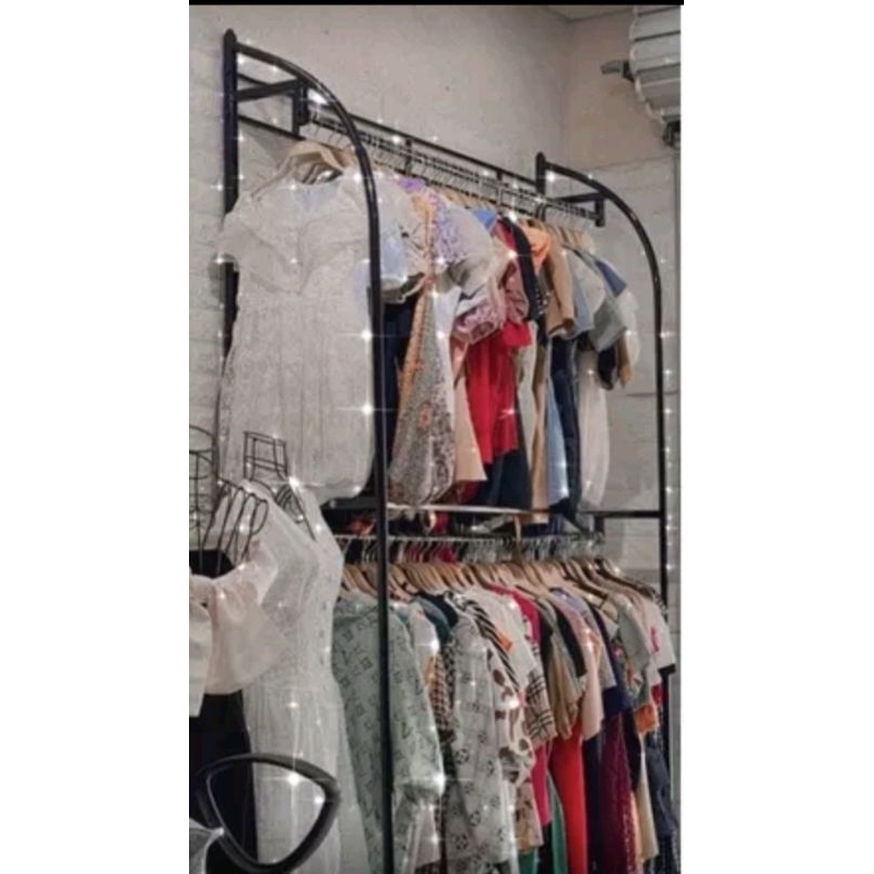 . kệ treo quần áo 2 tầng hình cánh buồm, phi 30 giày 1,4mm,kích thước cao 2,3m,ngang1,5m,sau50cm