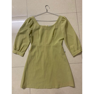 Váy đầm công sở 20 again size l xanh bơ thanh lý