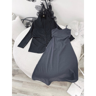 SP020165 SET ĐẦM MIDI XÁM 2 DÂY + ÁO KHOÁC ĐEN VEST TAY DÀI