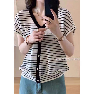 ( 𝙃𝙮𝙮𝙜𝙚 𝙘𝙡𝙤𝙩𝙝𝙞𝙣𝙜 ) Áo len kẻ thỏ dáng gile khuy