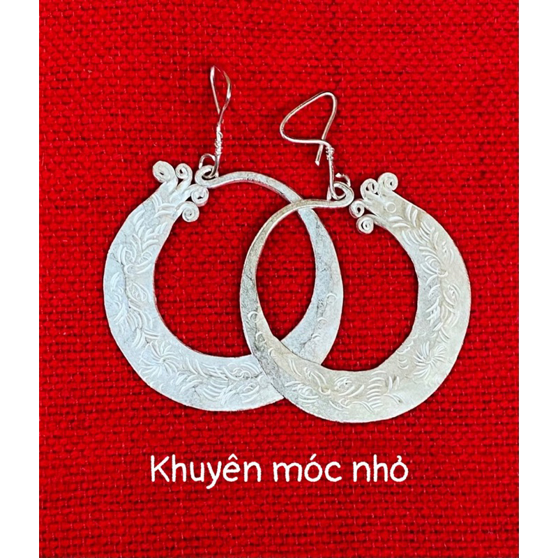 Khuyên tai dân tộc