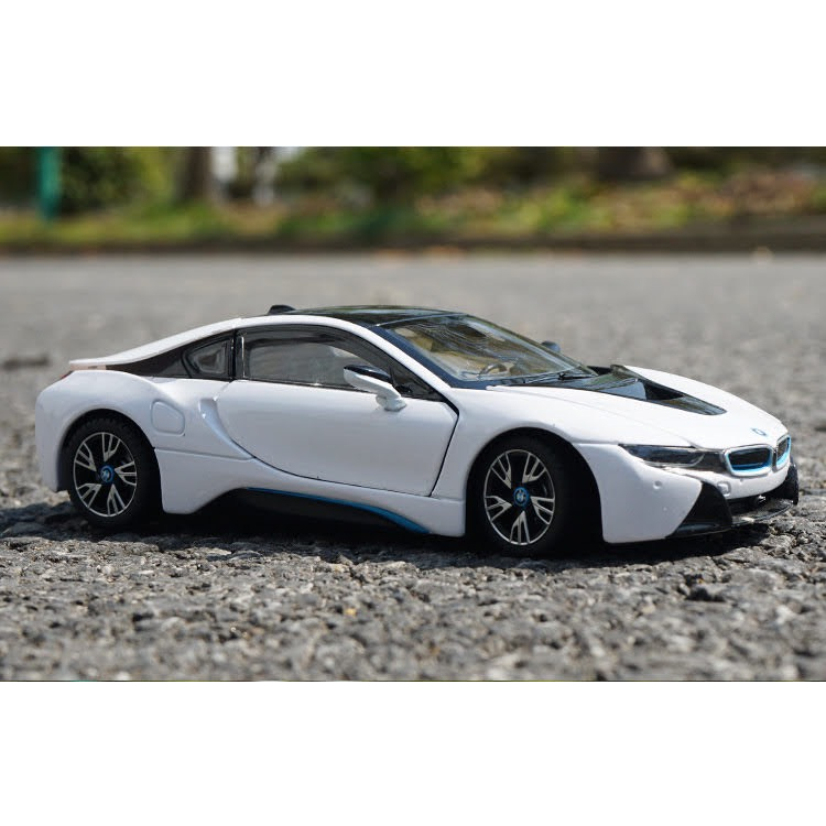 Mô hình siêu xe BWM I8 tỉ lệ 1:24