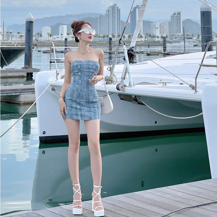 Đầm quây denim xếp tầng dáng ngắn - TKCC Ashley