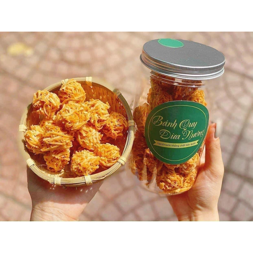 Bánh quy dừa nướng 75k/ hũ
